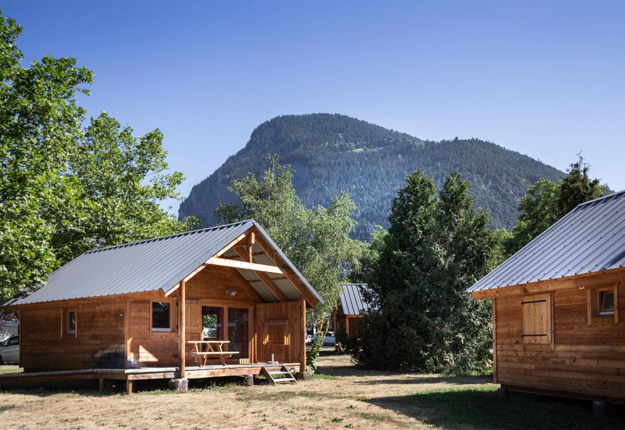 Huttopia Bourg St Maurice Exterior photo